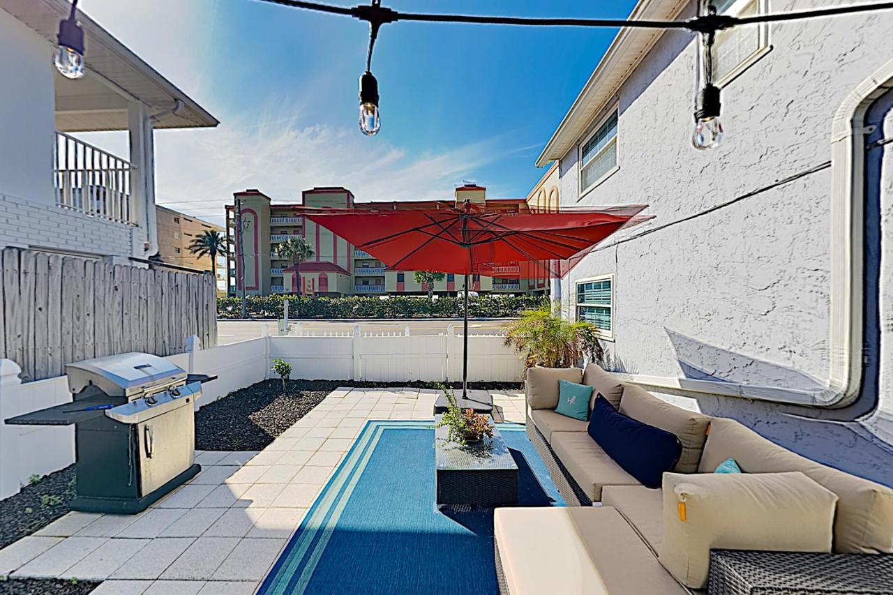 The Palm Condos St. Pete Beach Exterior foto