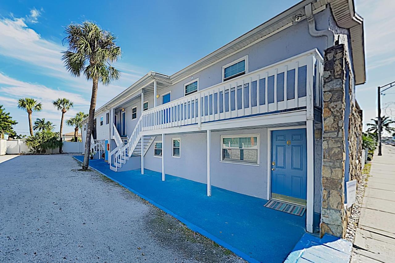 The Palm Condos St. Pete Beach Exterior foto