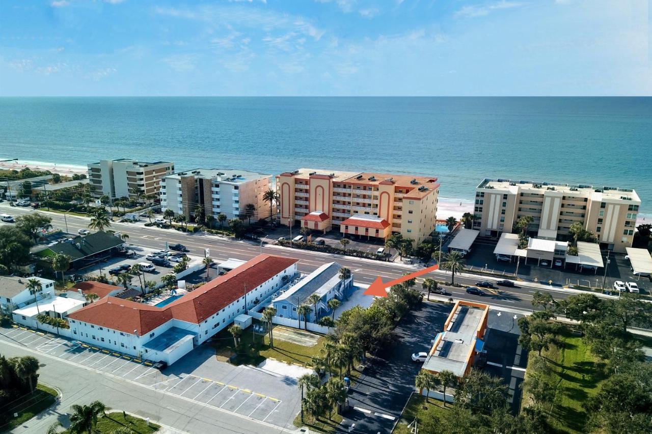 The Palm Condos St. Pete Beach Exterior foto