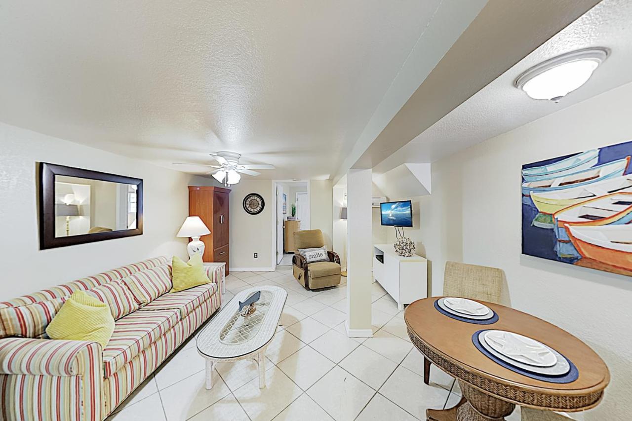The Palm Condos St. Pete Beach Exterior foto