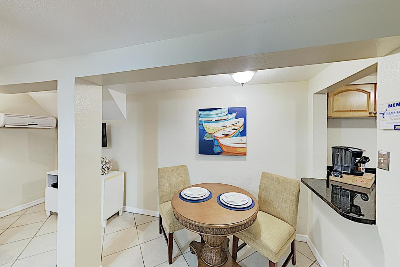 The Palm Condos St. Pete Beach Exterior foto
